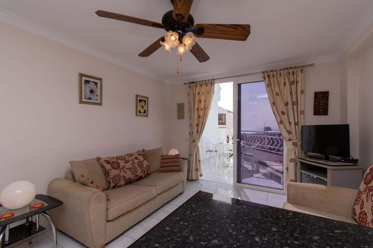 Los Diamantes 2 Bed Apartman Los Cristianos  Kültér fotó